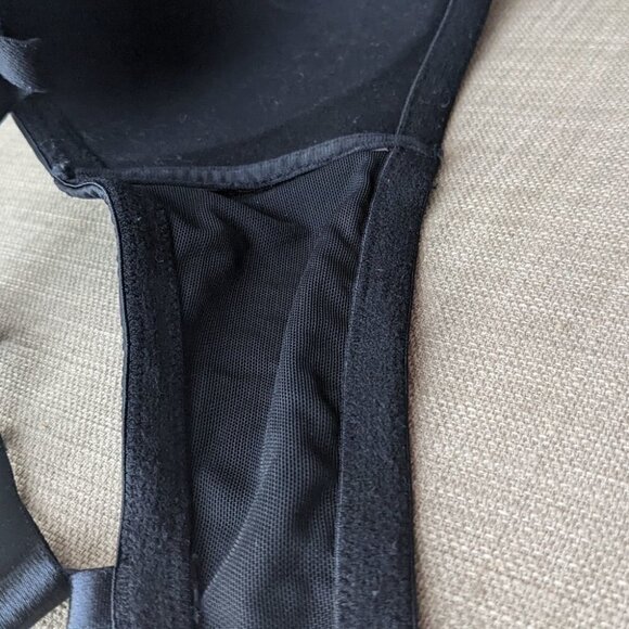 R LINE SLIGHTLY padded wireless black bra 38D B028 - Picture 2 of 10